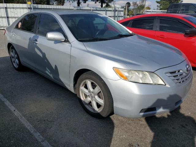 4T1BE46K07U162221 - 2007 TOYOTA CAMRY CE SILVER photo 4