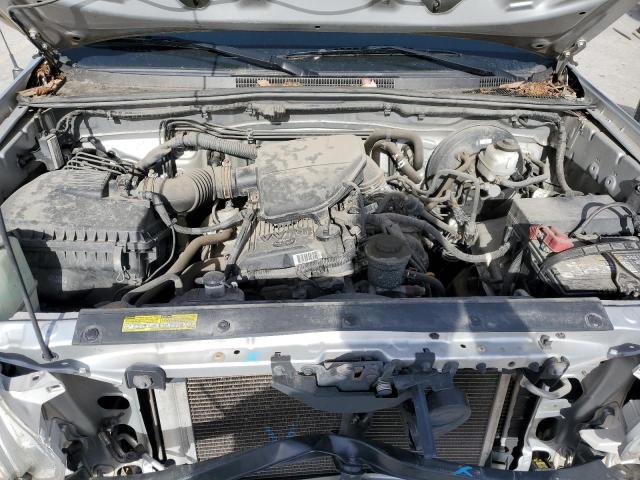 5TFNX4CN3DX028131 - 2013 TOYOTA TACOMA Gümüş foto 11