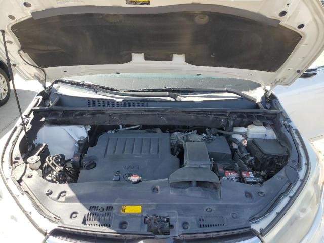 5TDJKRFH5GS318302 - 2016 TOYOTA HIGHLANDER XLE 白色 照片 11