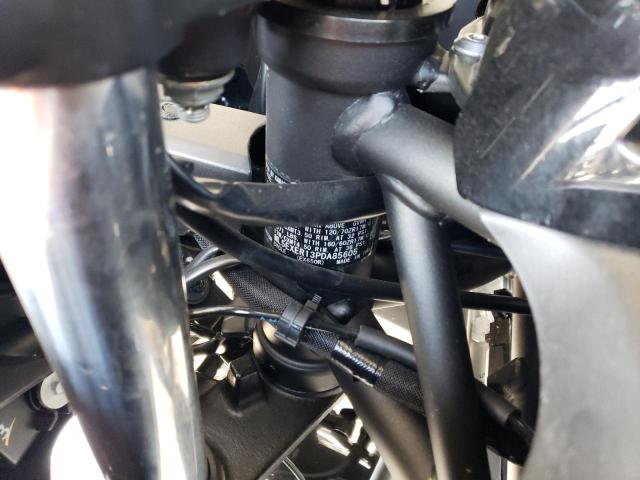 ML5EXER13PDA85605 - 2023 KAWASAKI EX650 R Қара фото 10