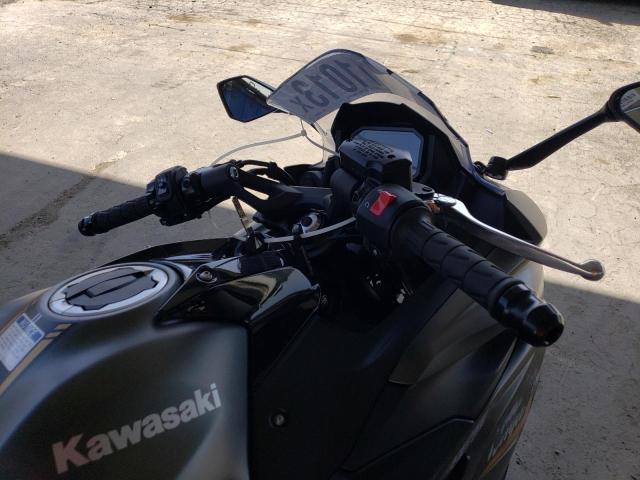 ML5EXER13PDA85605 - 2023 KAWASAKI EX650 R Қара фото 5