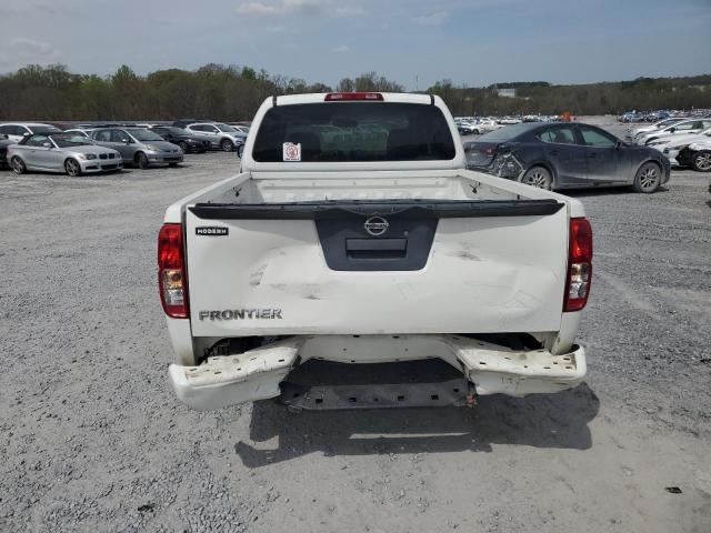 1N6BD0CT7JN768403 - 2018 NISSAN FRONTIER S WHITE photo 6