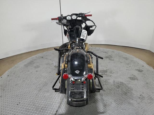 1HD1KHC10LB620503 - 2020 HARLEY-DAVIDSON FLTRX 双色 照片 4