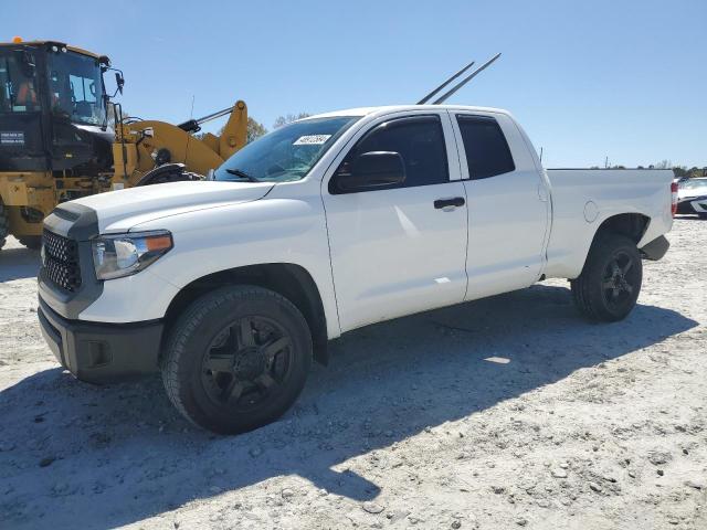 5TFRY5F12KX252842 - 2019 TOYOTA TUNDRA DOUBLE CAB SR/SR5 WHITE photo 1