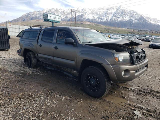 3TMLU4EN4BM067441 - 2011 TOYOTA TACOMA DOUBLE CAB BROWN photo 4