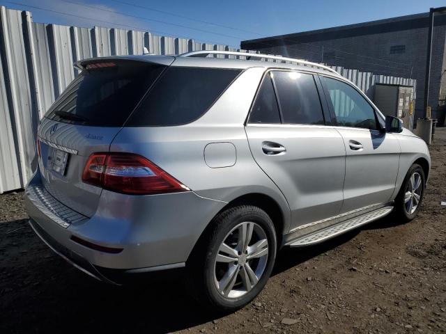 4JGDA5HB1DA164418 - 2013 MERCEDES-BENZ ML 350 4MATIC GRAY photo 3