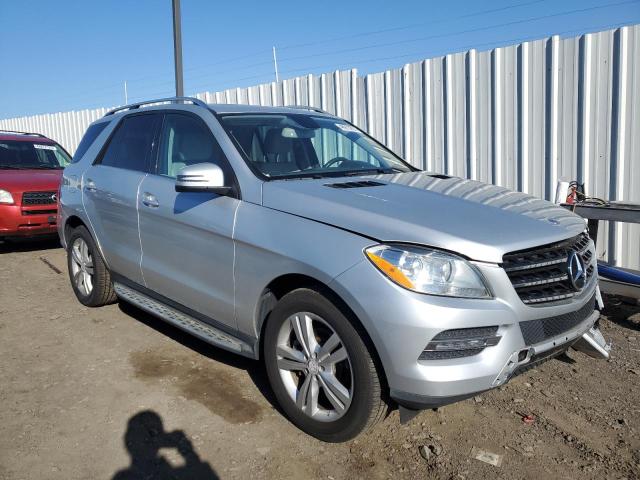 4JGDA5HB1DA164418 - 2013 MERCEDES-BENZ ML 350 4MATIC GRAY photo 4