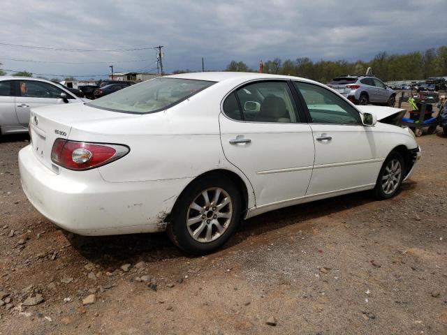 JTHBF30GX25009847 - 2002 LEXUS ES 300 WHITE photo 3