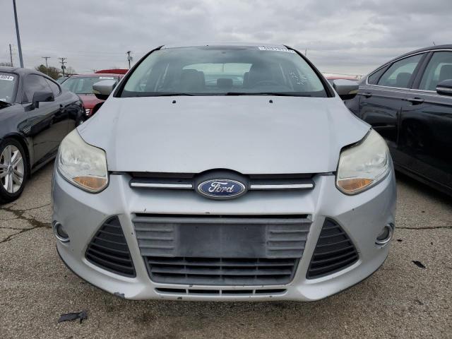 1FADP3F2XDL137173 - 2013 FORD FOCUS SE SILVER photo 5