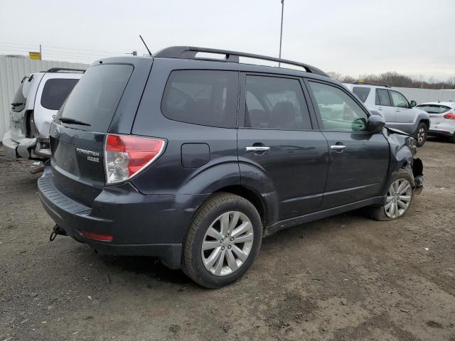 JF2SHAEC8DH436937 - 2013 SUBARU FORESTER LIMITED GRAY photo 3