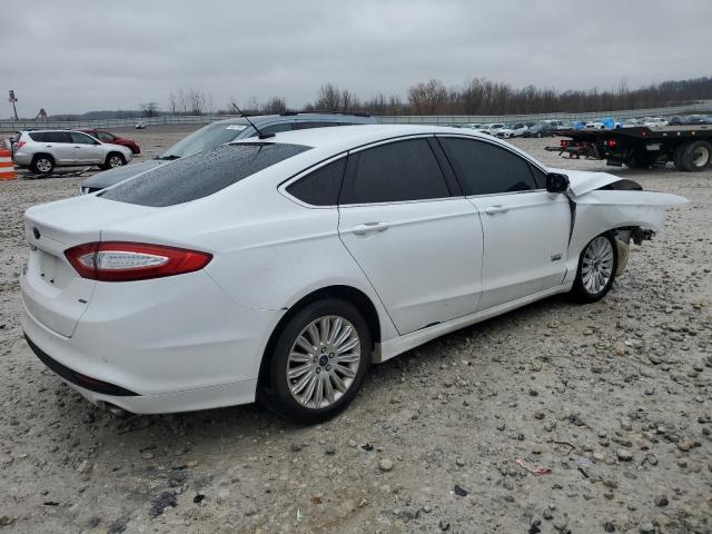 3FA6P0PU7GR234084 - 2016 FORD FUSION SE PHEV WHITE photo 3