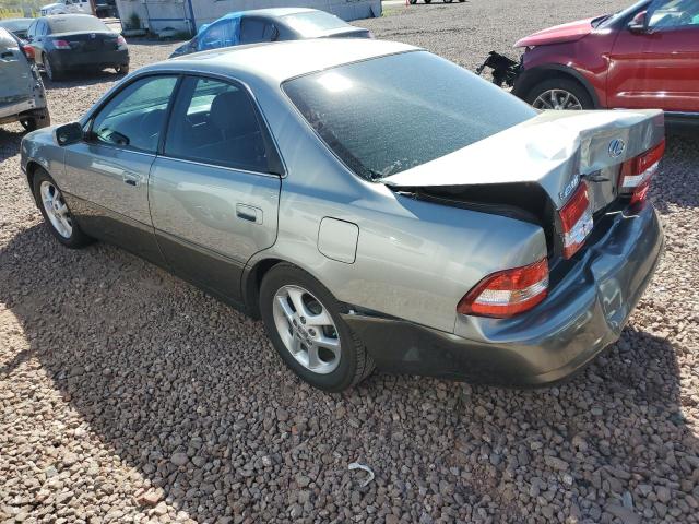 JT8BF28G515108038 - 2001 LEXUS ES 300 GRAY photo 2