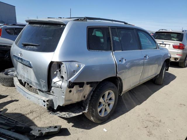 5TDBK3EH4CS131811 - 2012 TOYOTA HIGHLANDER BASE SILVER photo 3