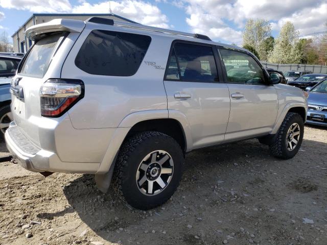 JTEBU5JRXH5430099 - 2017 TOYOTA 4RUNNER SR5/SR5 PREMIUM 银色 照片 3