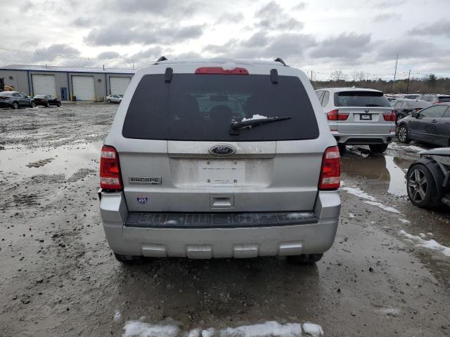 1FMCU9D70AKA54610 - 2010 FORD ESCAPE XLT SILVER photo 6