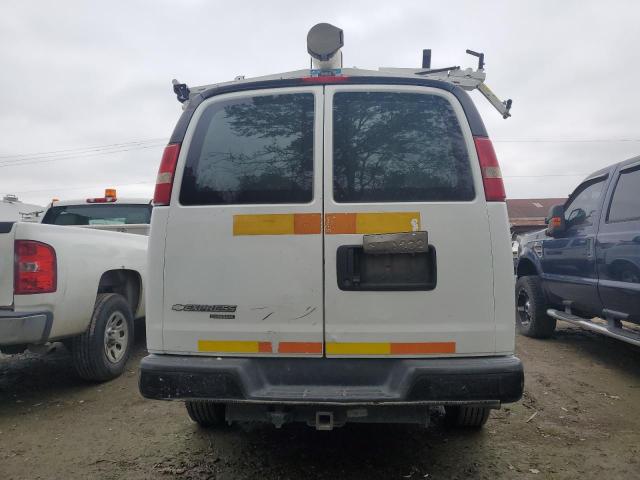 1GCWGFCA8D1194421 - 2013 CHEVROLET EXPRESS G2 WHITE photo 6