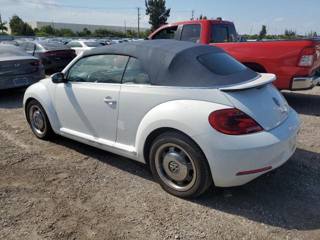 3VW517AT4GM822633 - 2016 VOLKSWAGEN BEETLE S/SE WHITE photo 2