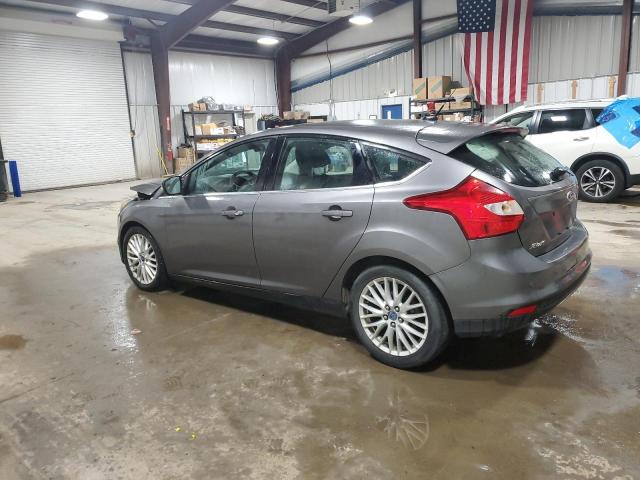 1FAHP3M24CL403757 - 2012 FORD FOCUS SEL GRAY photo 2