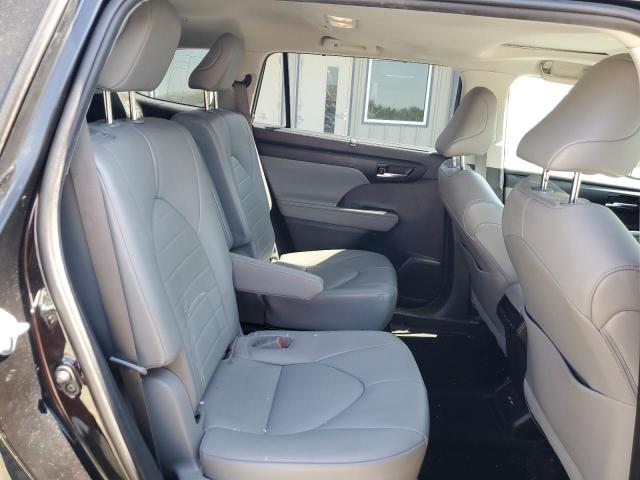 5TDGZRAH0MS522708 - 2021 TOYOTA HIGHLANDER XLE BLACK photo 11