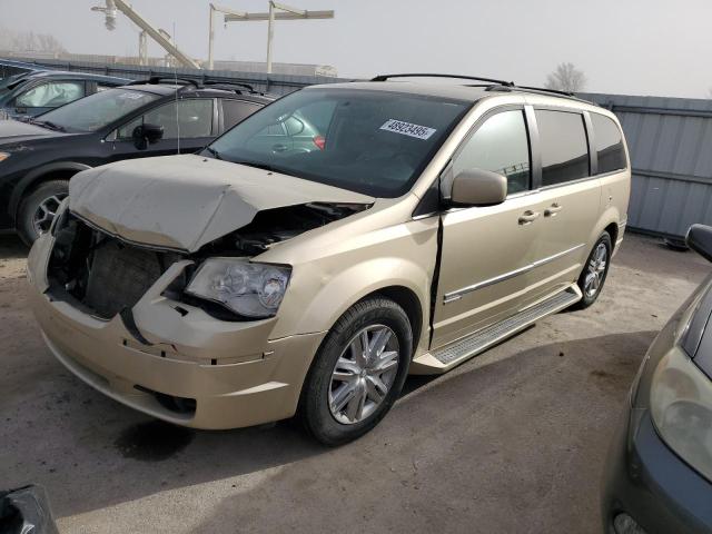 2010 CHRYSLER TOWN & COUNTRY TOURING, 