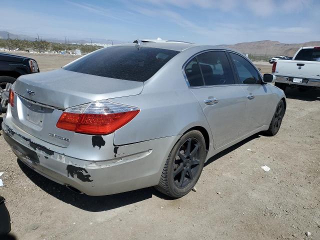 KMHGC46F09U054330 - 2009 HYUNDAI GENESIS 4.6L SILVER photo 3