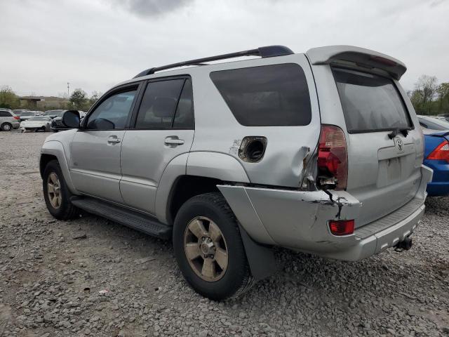 JTEZU14R450052390 - 2005 TOYOTA 4RUNNER SR5 SILVER photo 2