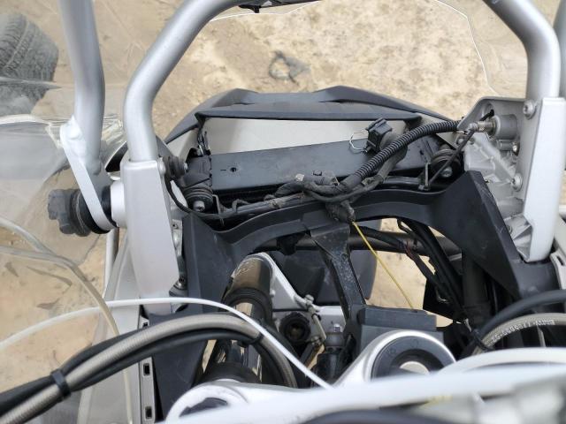 WB10390028ZT98537 - 2008 BMW R1200 GS ADVENTURE ნაცრისფერი ფოტო 7