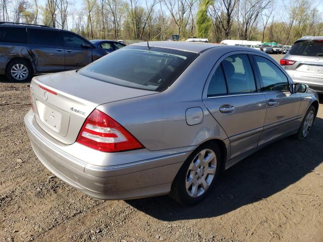 WDBRF81J35F694410 - 2005 MERCEDES-BENZ C 240 4MATIC SILVER photo 3