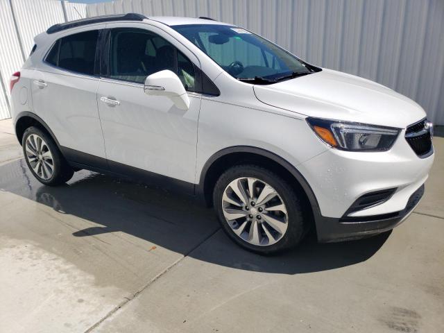 KL4CJASB8JB695228 - 2018 BUICK ENCORE PREFERRED WHITE photo 4