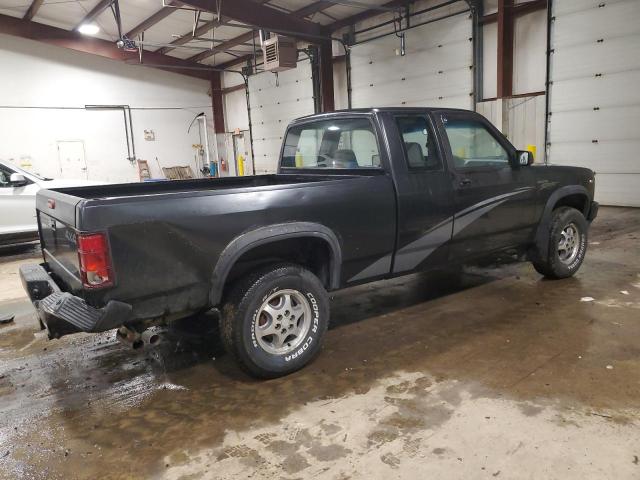 1B7GG23X7TS668725 - 1996 DODGE DAKOTA BLACK photo 3