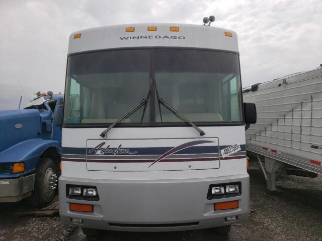 4UZHXFBC3XF28731 - 1999 WINNEBAGO ADVENTURER WHITE photo 7