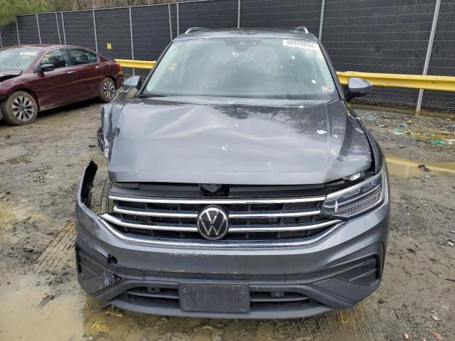 3VV2B7AX9NM041871 - 2022 VOLKSWAGEN TIGUAN SE GRAY photo 5