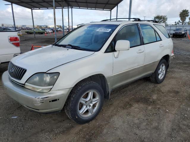 JT6GF10U4Y0070724 - 2000 LEXUS RX 300 WHITE photo 1