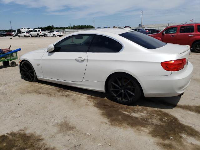 WBAKE5C50CE756348 - 2012 BMW 328 I SULEV WHITE photo 2