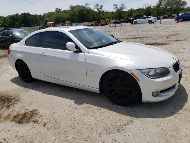 WBAKE5C50CE756348 - 2012 BMW 328 I SULEV WHITE photo 4