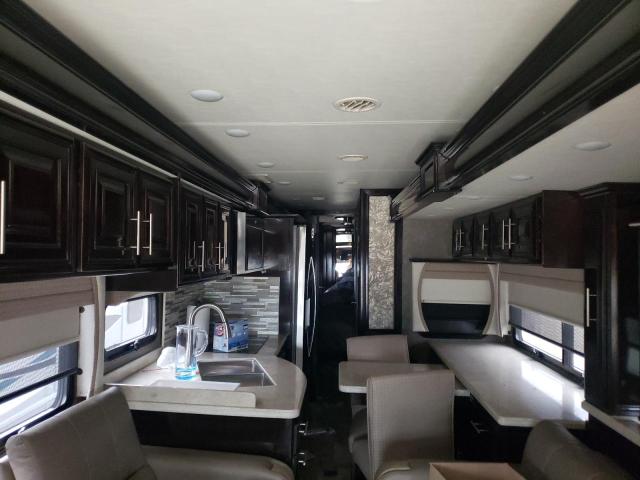 4UZACHFE1KCLC9876 - 2019 FREIGHTLINER CHASSIS XC ნაცრისფერი ფოტო 6