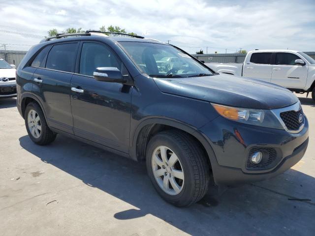 5XYKT4A23DG354182 - 2013 KIA SORENTO LX BLUE photo 4