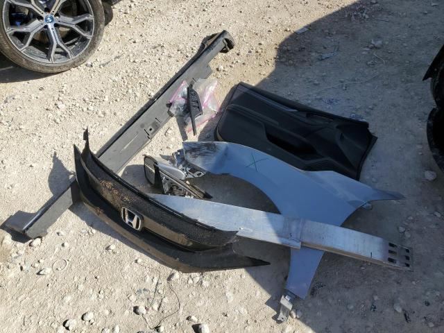 SHHFK7H97JU209639 - 2018 HONDA CIVIC SPORT TOURING SILVER photo 12