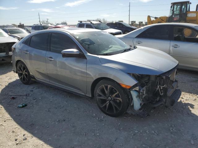 SHHFK7H97JU209639 - 2018 HONDA CIVIC SPORT TOURING SILVER photo 4