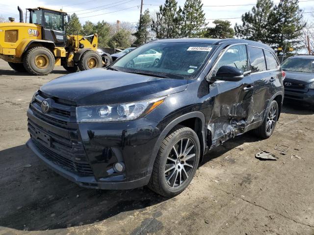 2017 TOYOTA HIGHLANDER SE, 