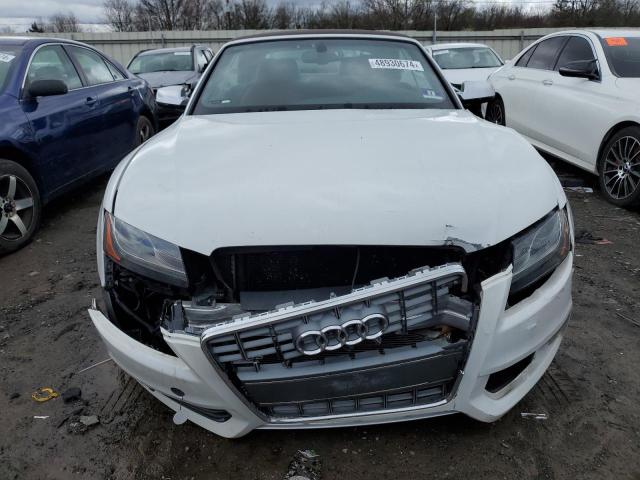 WAUCGAFH6BN018937 - 2011 AUDI S5 PREMIUM PLUS თეთრი ფოტო 5