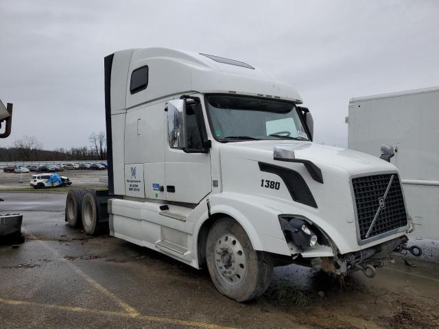 2016 VOLVO VN VNL, 