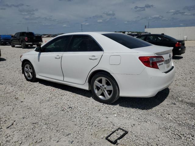 4T1BF1FKXDU719109 - 2013 TOYOTA CAMRY L WHITE photo 2