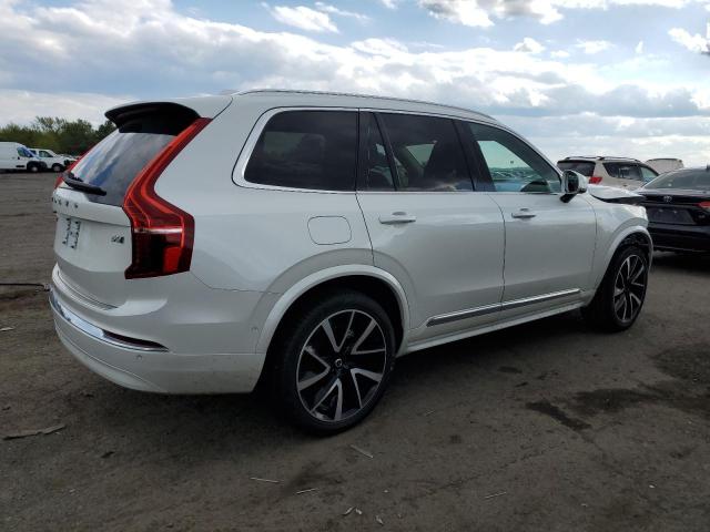 YV40621N8P1909464 - 2023 VOLVO XC90 PLUS WHITE photo 3