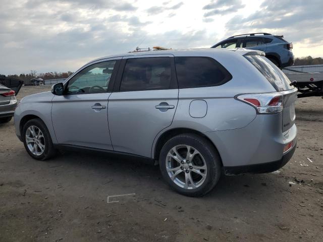 JA4AZ3A33EZ005789 - 2014 MITSUBISHI OUTLANDER SE SILVER photo 2