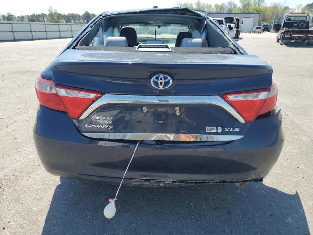 4T1BD1FK7HU216018 - 2017 TOYOTA CAMRY HYBRID BLUE photo 6