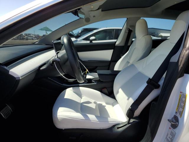 5YJ3E1EB1JF081740 - 2018 TESLA MODEL 3 WHITE photo 7