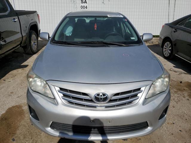 5YFBU4EE6DP138212 - 2013 TOYOTA COROLLA BASE SILVER photo 5