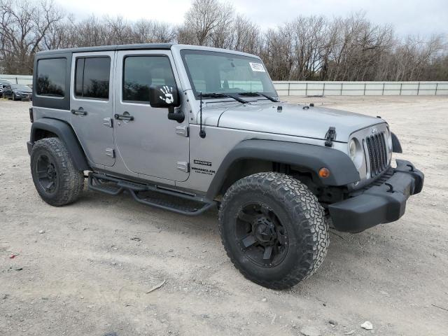 1C4BJWDG1GL139708 - 2016 JEEP WRANGLER U SPORT Արծաթագույն լուսանկար 4