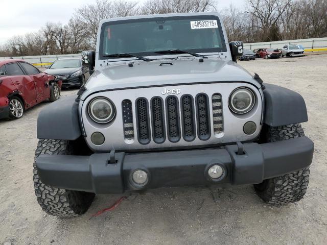 1C4BJWDG1GL139708 - 2016 JEEP WRANGLER U SPORT Արծաթագույն լուսանկար 5